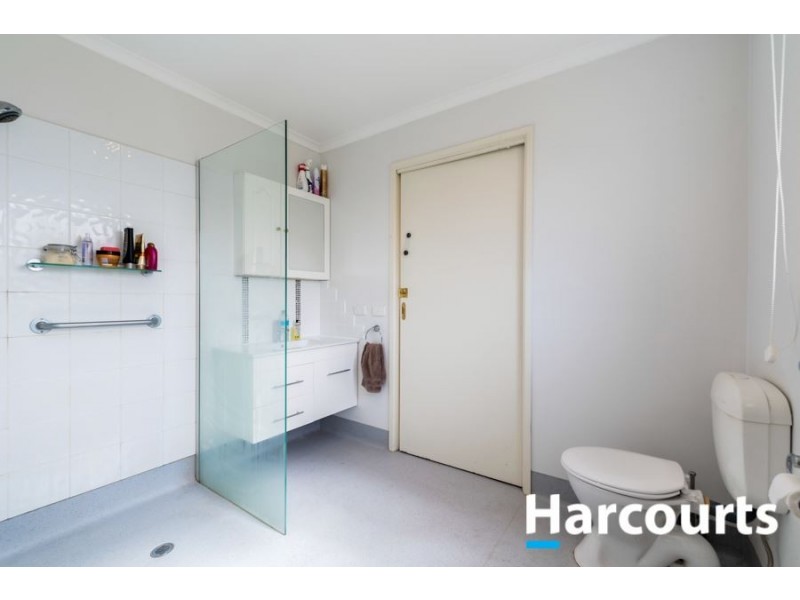 21 Facey Road, Devon Meadows VIC 3977