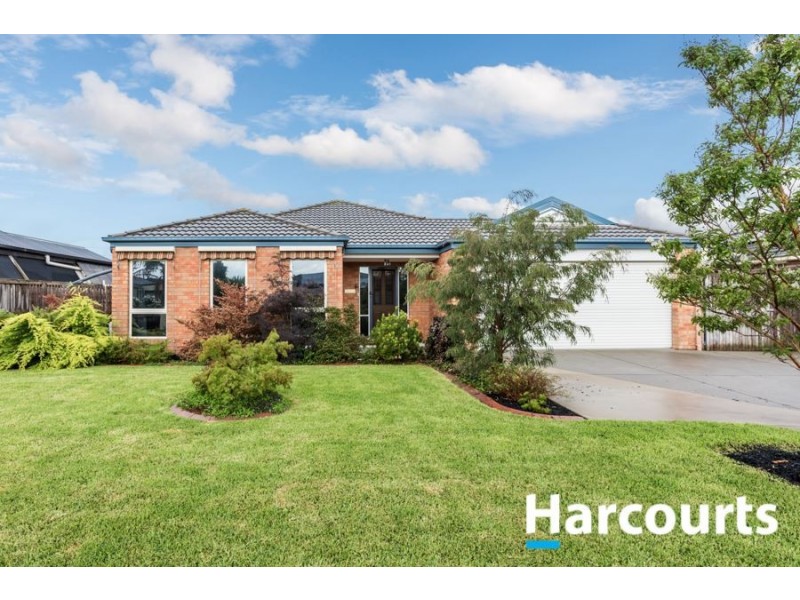 7 Cranberry Place, Cranbourne VIC 3977
