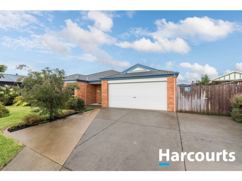7 Cranberry Place, Cranbourne VIC 3977