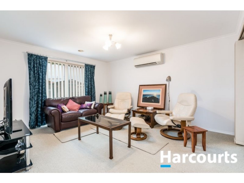 7 Cranberry Place, Cranbourne VIC 3977