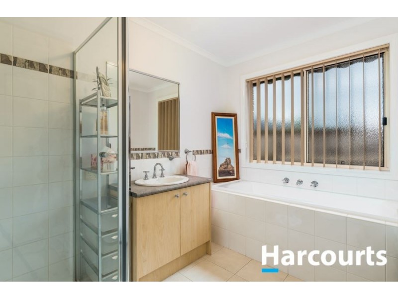 7 Cranberry Place, Cranbourne VIC 3977