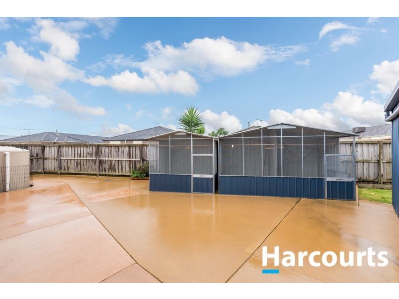 7 Cranberry Place, Cranbourne VIC 3977