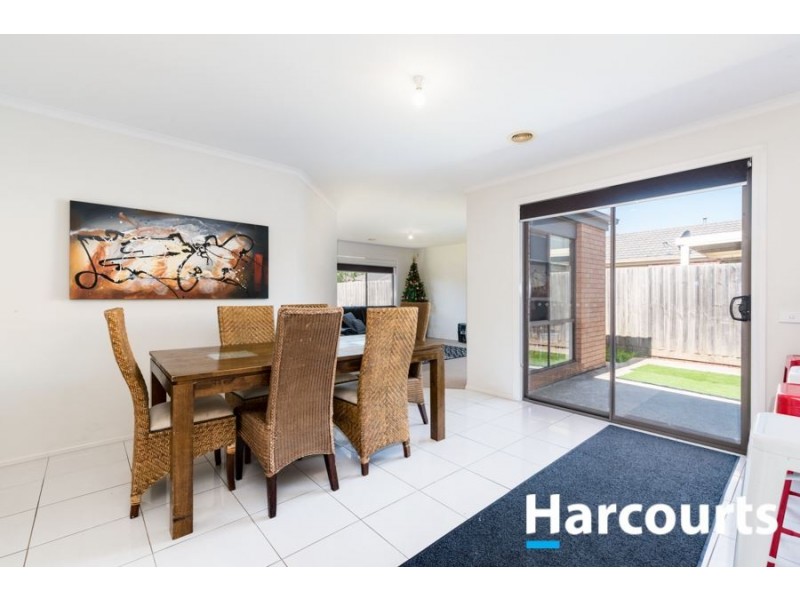 45 Taplan Crescent, Cranbourne West VIC 3977
