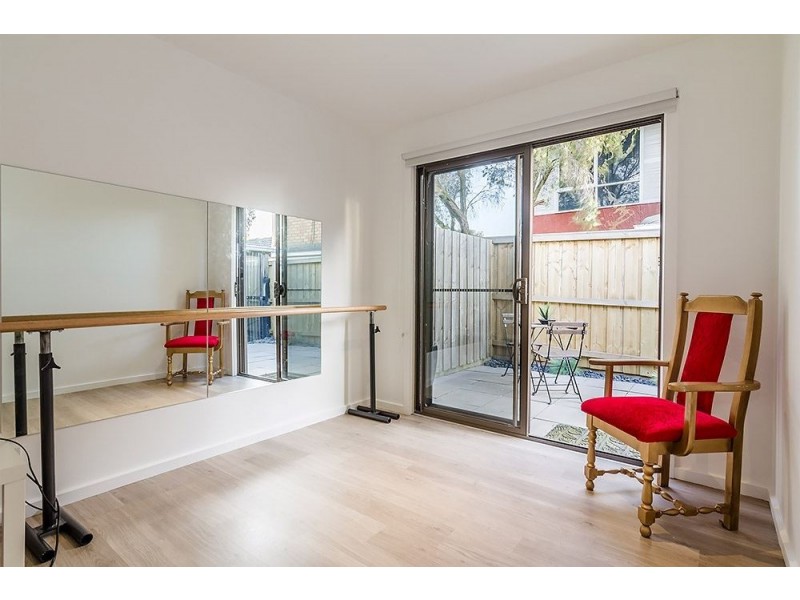 8 Porto Court, Cranbourne North VIC 3977