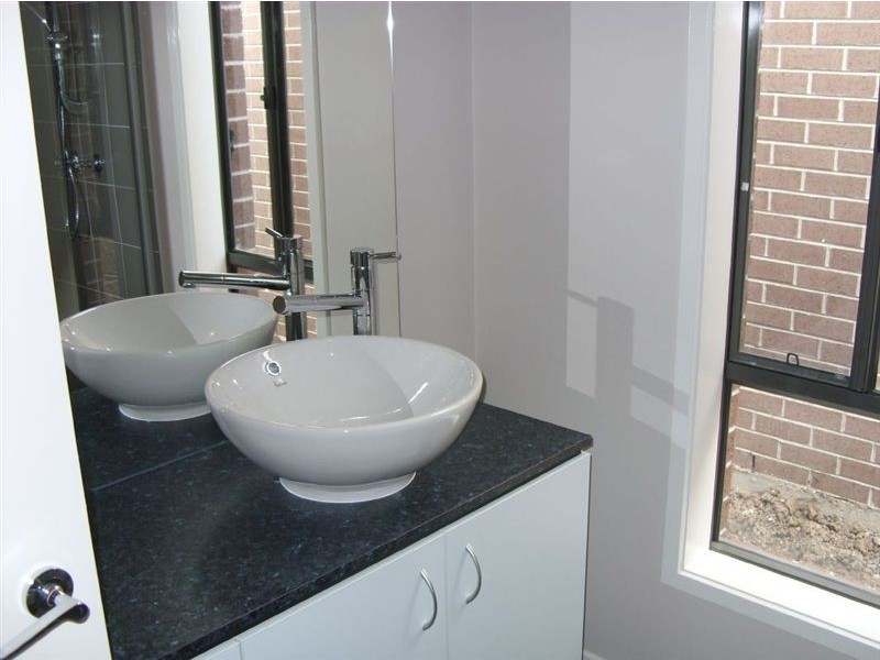 3 Benbrook Place, Lyndhurst VIC 3975