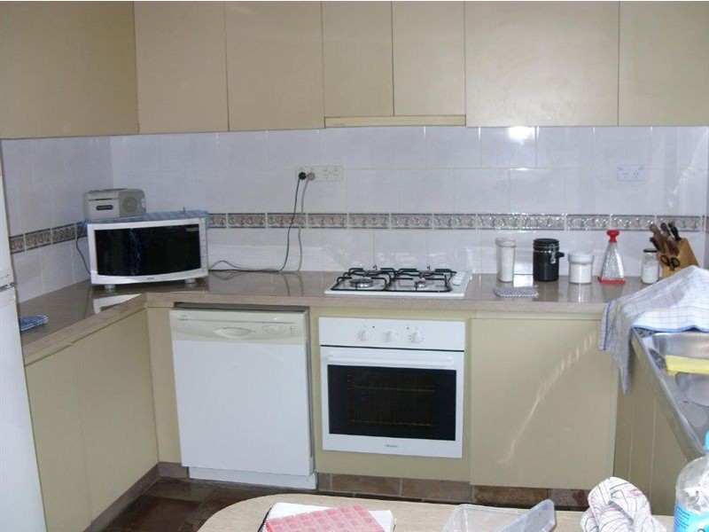 1 Dulnain Close, Hampton Park VIC 3976