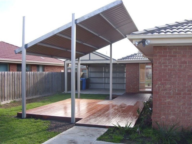 5 Mingay Place, Cranbourne West VIC 3977