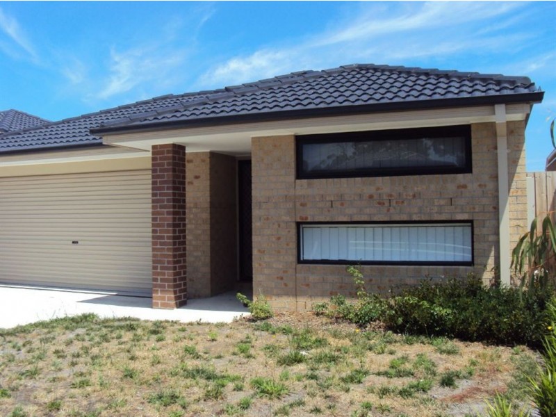 19 Carrum Woods Drive, Carrum Downs VIC 3201