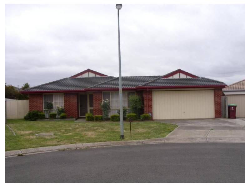 26 Seacombe Place, Cranbourne East VIC 3977