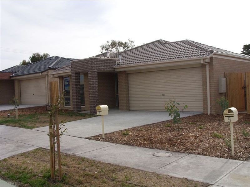 3 Carrumwoods Drive, Carrum Downs VIC 3201