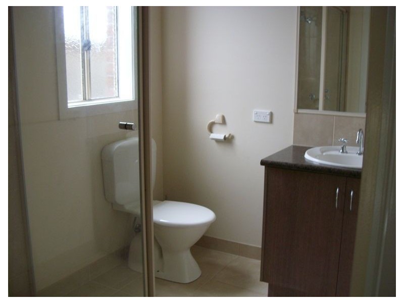 5 Fiscus Court, Cranbourne VIC 3977