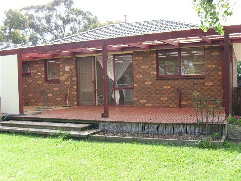 57 Fairbairn Road, Cranbourne VIC 3977