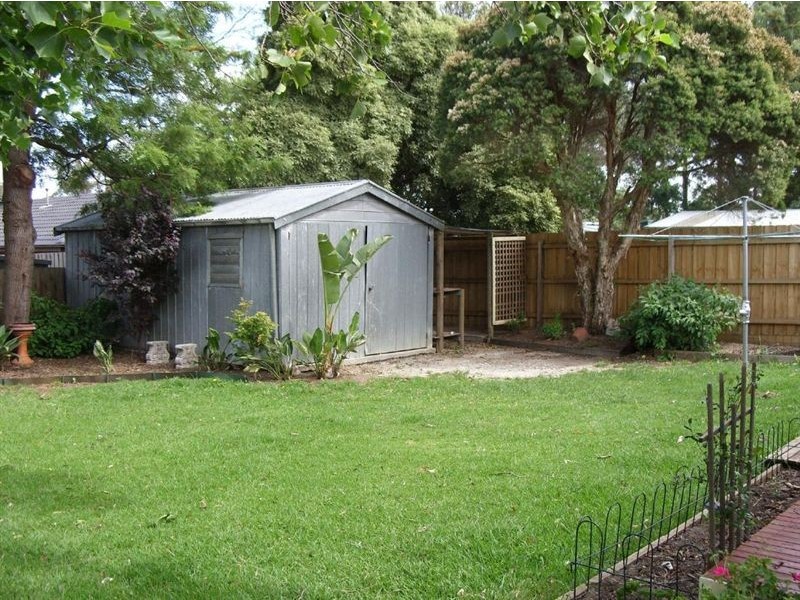 57 Fairbairn Road, Cranbourne VIC 3977