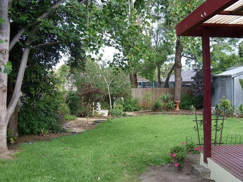 57 Fairbairn Road, Cranbourne VIC 3977