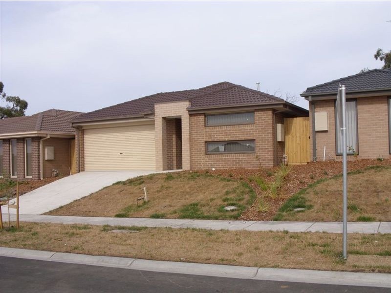10 Carrum Woods Drive, Carrum Downs VIC 3201