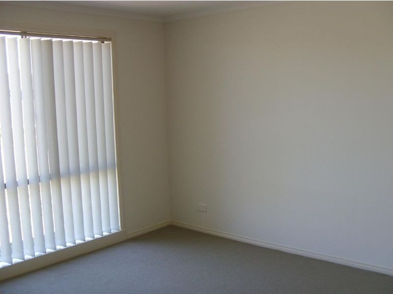 9 Carabott Place, Berwick VIC 3806