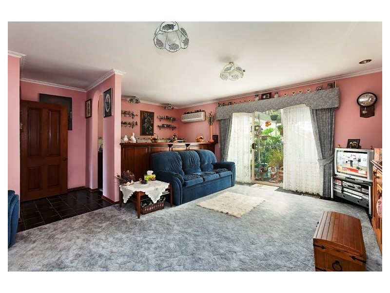 4 Coronet Court, Cranbourne VIC 3977