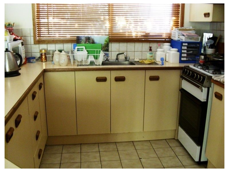 2/117 Clarendon Street, Cranbourne VIC 3977