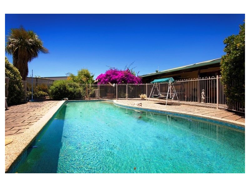 43 Bayview Road, Tooradin VIC 3980