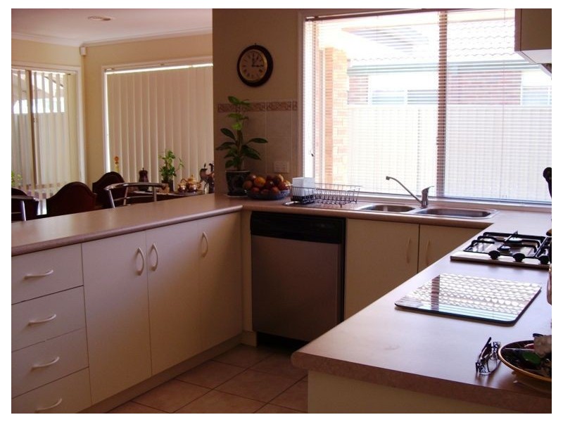 25 Hunt Club Boulevard, Cranbourne East VIC 3977