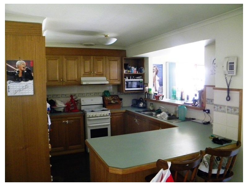 10 Hindmarsh Court, Cranbourne North VIC 3977