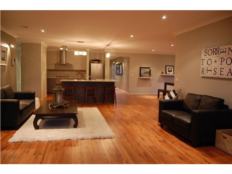 60 Brookland Greens Boulevard, Cranbourne VIC 3977