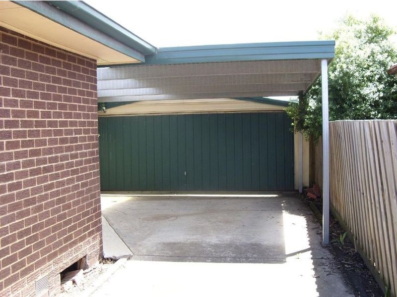5 Barkly Street, Cranbourne VIC 3977