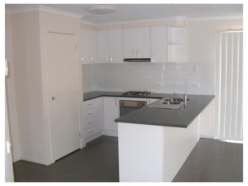 24 Jacaranda Drive, Carrum Downs VIC 3201