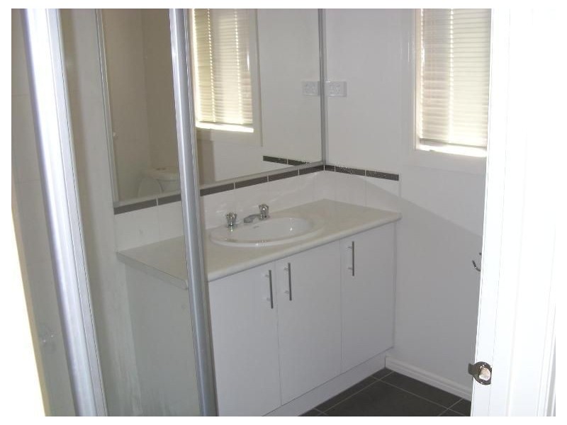 24 Jacaranda Drive, Carrum Downs VIC 3201