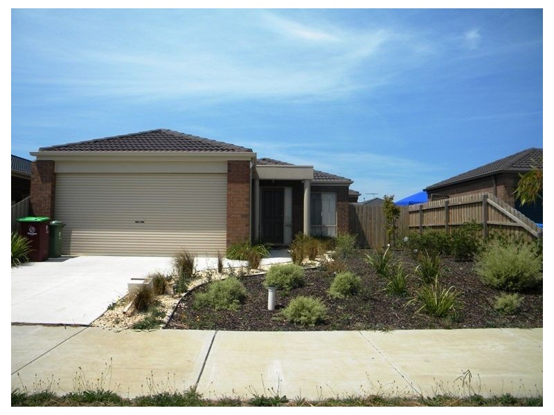 66 Kingdom Drive, Cranbourne VIC 3977