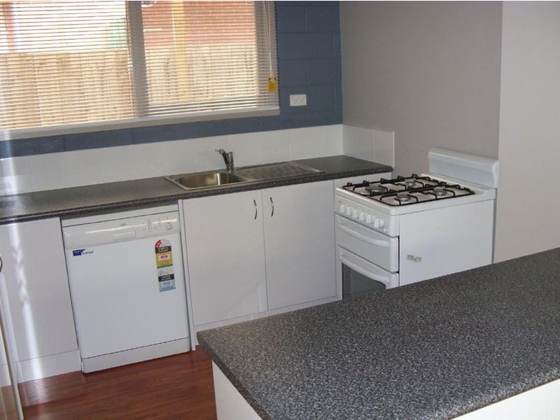 73 Sladen Street, Cranbourne VIC 3977