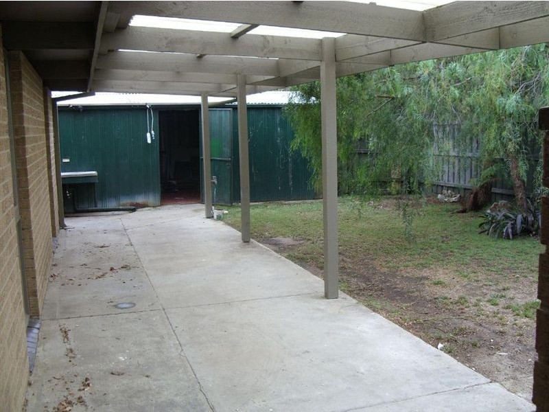 73 Sladen Street, Cranbourne VIC 3977