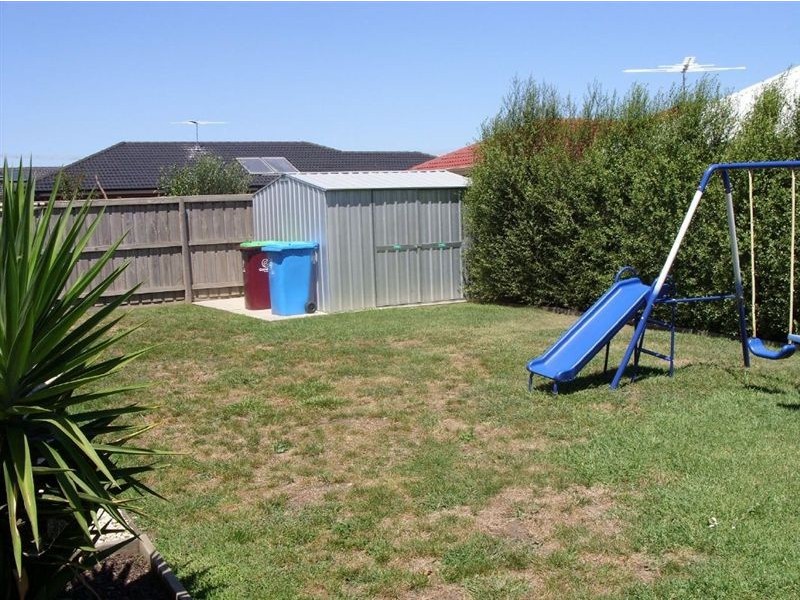 29 Springhill Drive, Cranbourne VIC 3977