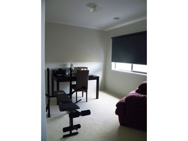 7 Ferndown Drive, Cranbourne VIC 3977