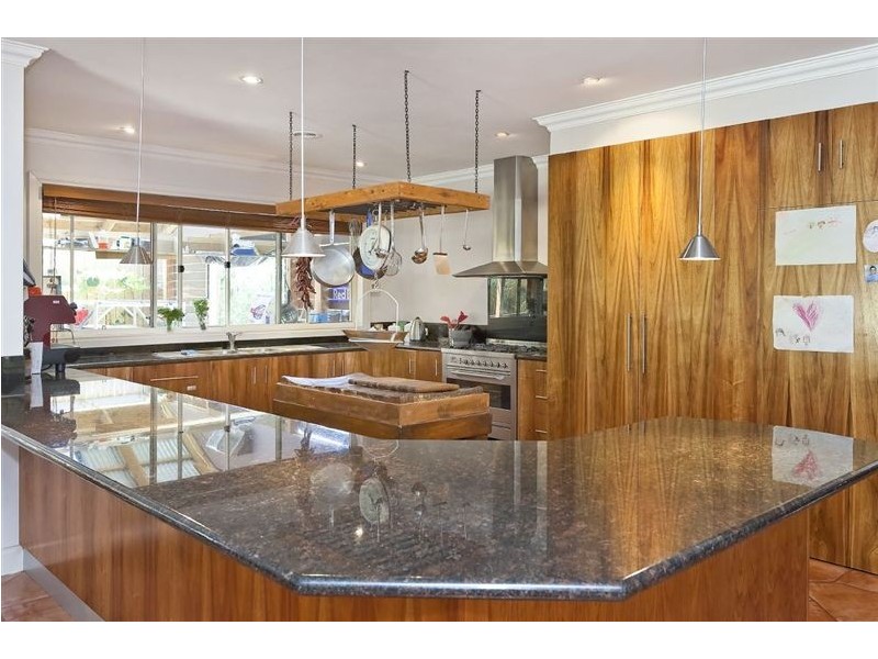 7 Prestwick Green, Cranbourne VIC 3977