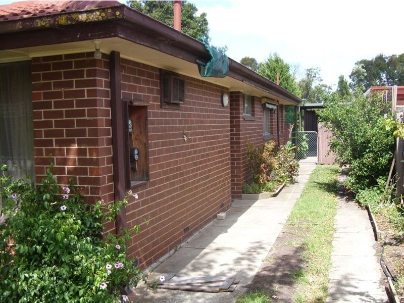 1/38 Lyall Street, Cranbourne VIC 3977