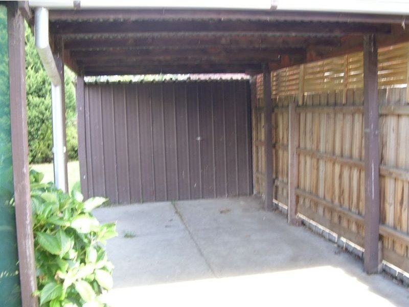 1/38 Lyall Street, Cranbourne VIC 3977