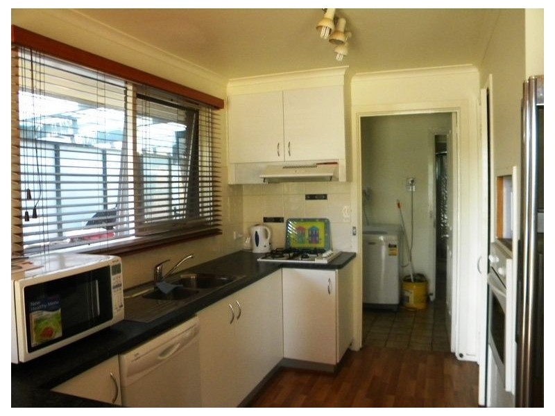 122 Circle Drive, Cranbourne VIC 3977