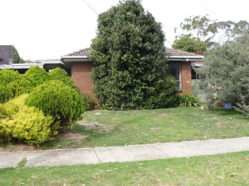 14 Stanley Street, Cranbourne West VIC 3977