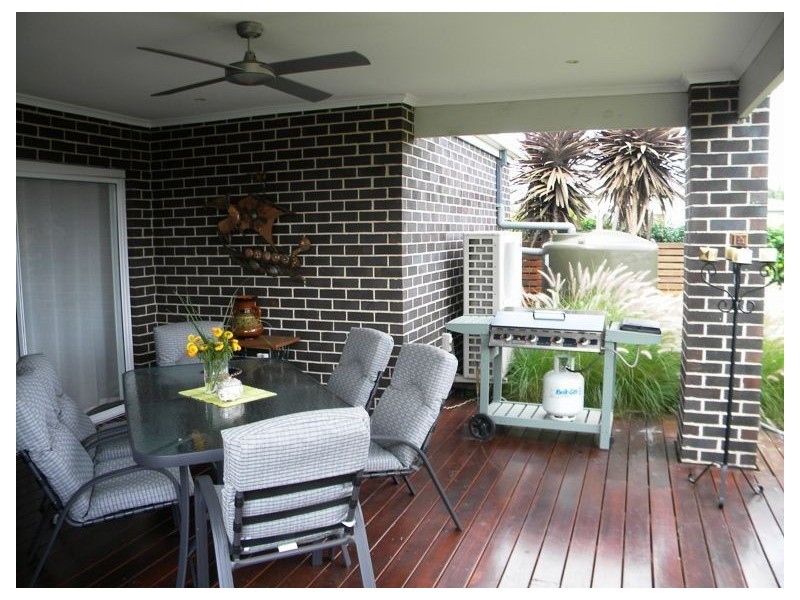 1 Hertford Court, Cranbourne North VIC 3977