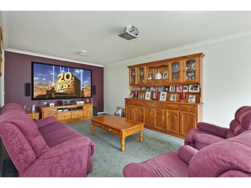 7 St. Maximin Court, Narre Warren South VIC 3805