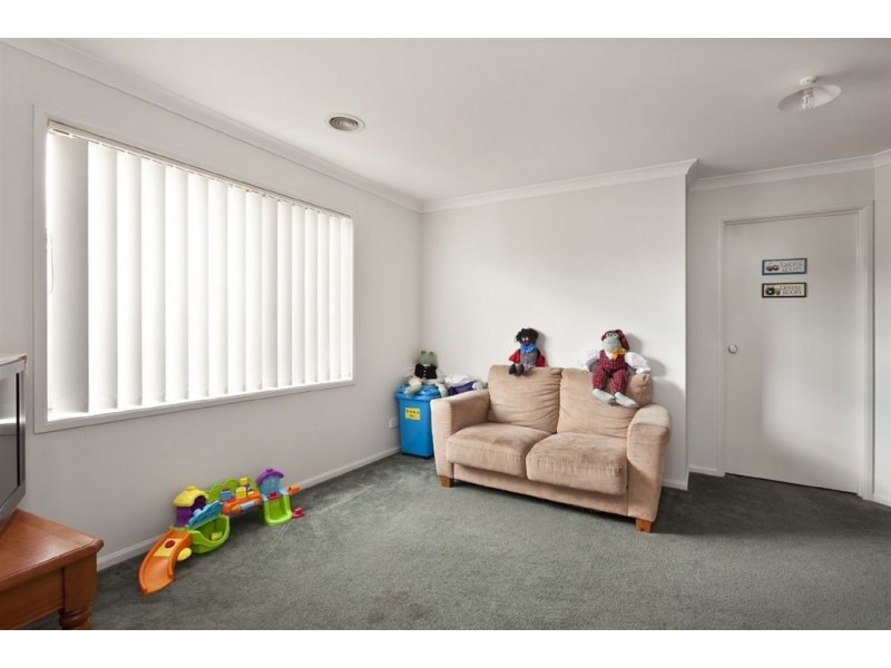 7 St. Maximin Court, Narre Warren South VIC 3805