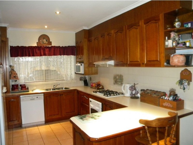 2/24 Craig Road, Junction Village VIC 3977
