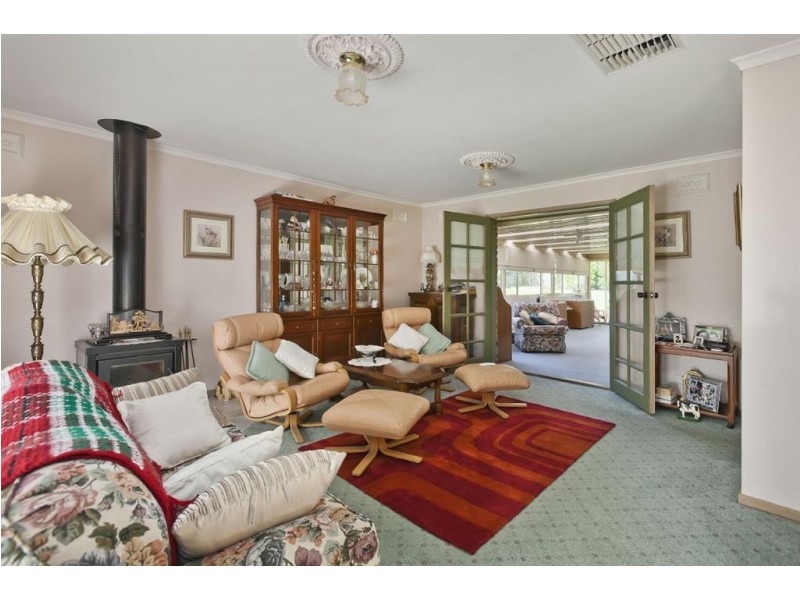 3 Kingsvale Court, Cranbourne VIC 3977