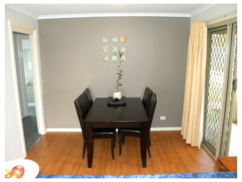 11 Greenbriar Way, Cranbourne West VIC 3977