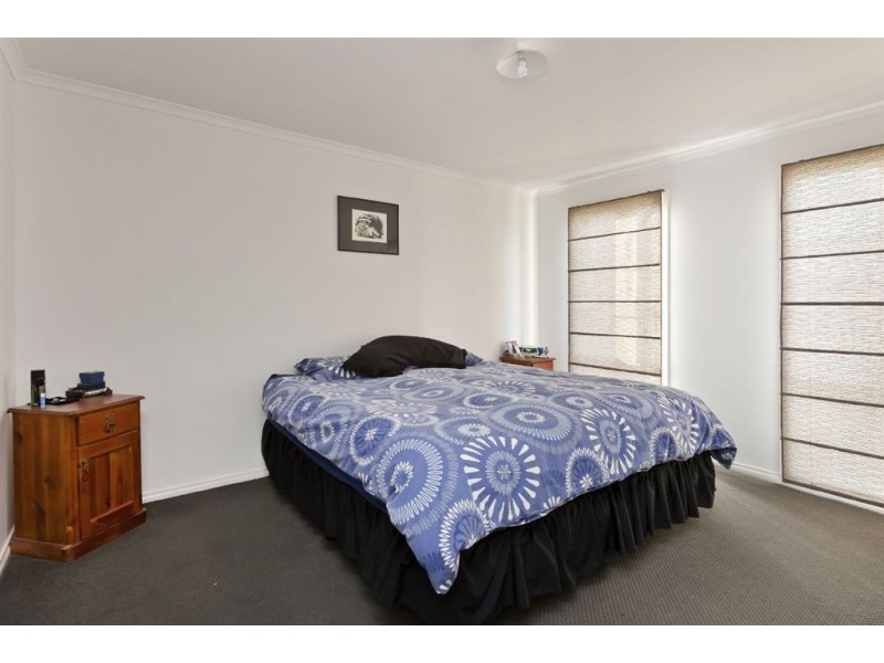 51 Von Nida Drive, Cranbourne North VIC 3977