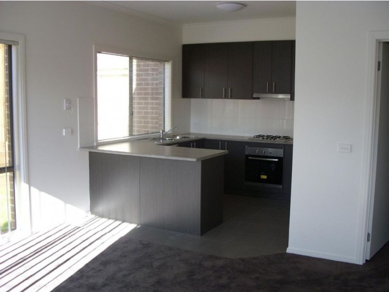 2/59 Cadles Road, Carrum Downs VIC 3201