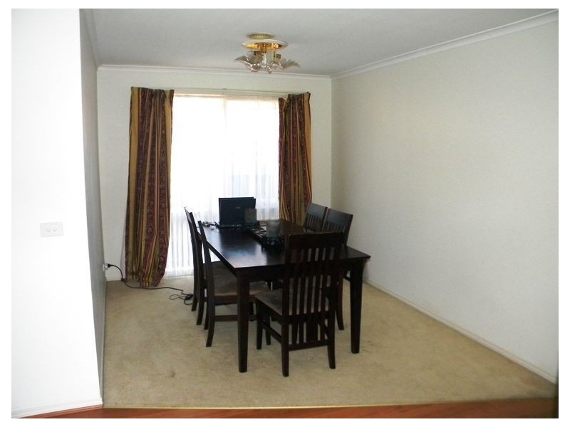 8 Celebration Court, Cranbourne West VIC 3977