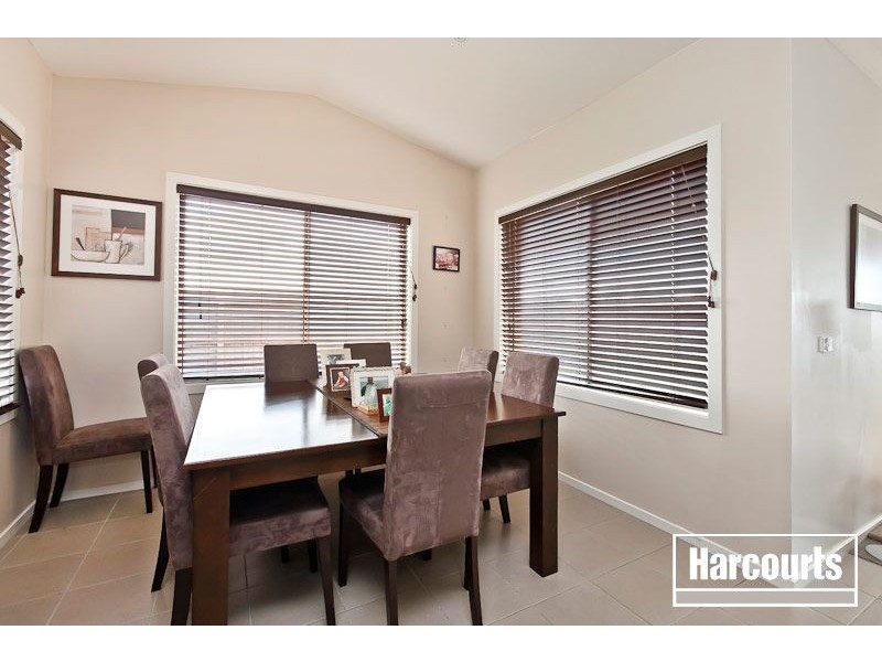 22 Rosslare Place, Cranbourne VIC 3977