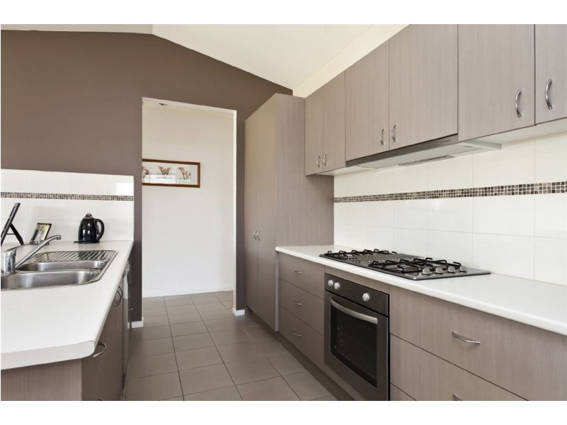 22 Rosslare Place, Cranbourne VIC 3977